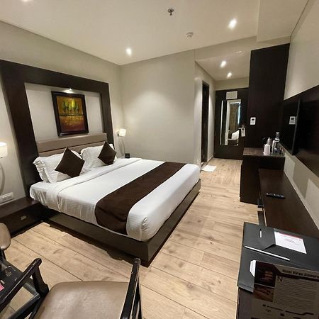 Hotel Virgo Sumeru Bhavnagar Zewnętrze zdjęcie
