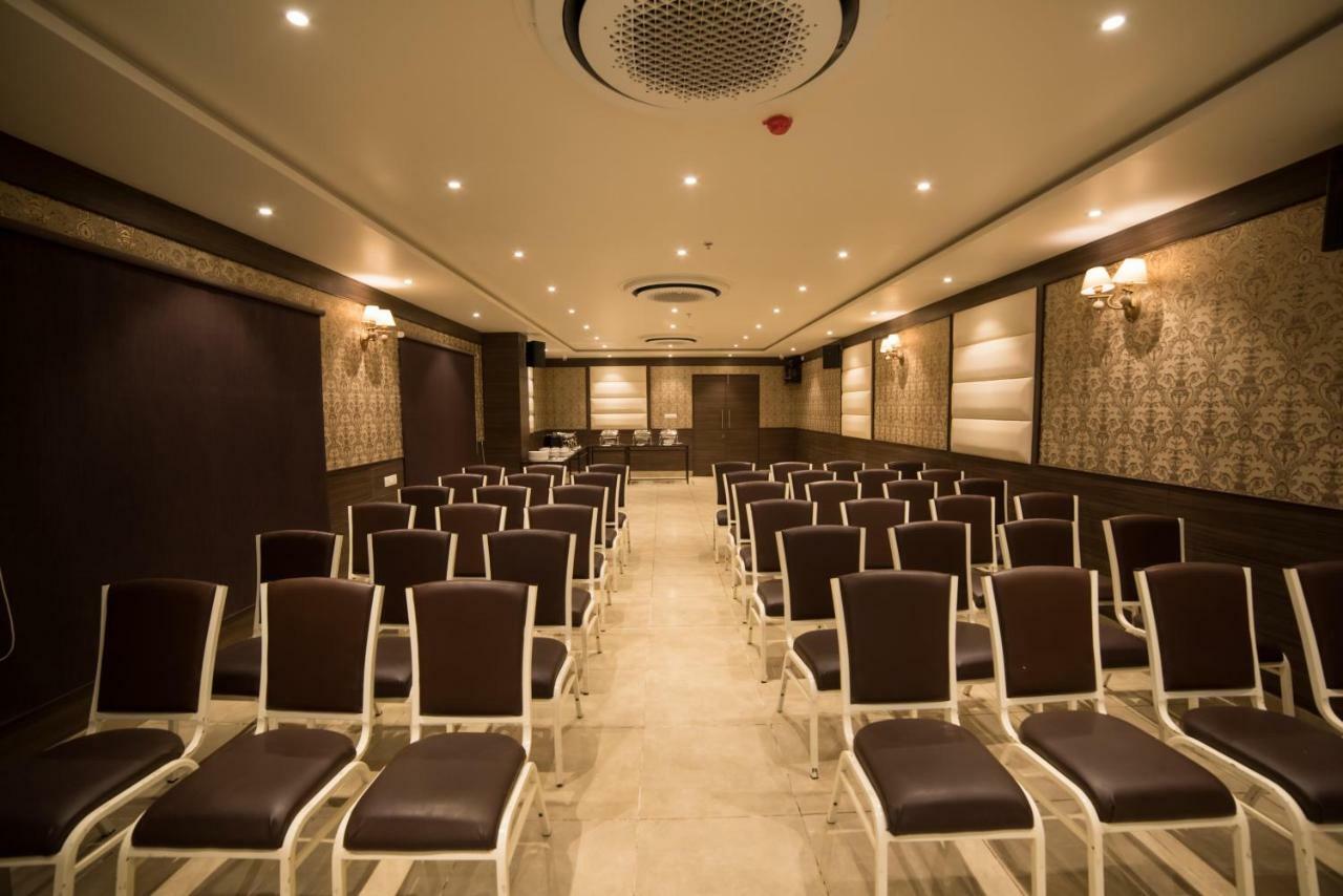 Hotel Virgo Sumeru Bhavnagar Zewnętrze zdjęcie